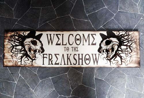 Entrance sign Freakshow