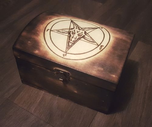 Pentagramm-Box